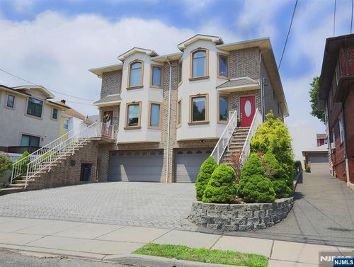 443 Wilfred Ter, Cliffside Park, NJ, 07010-1401 | Card Image