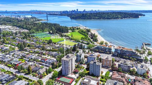 l1-555 13th St, West Vancouver, BC, V7T2N8 | Card Image