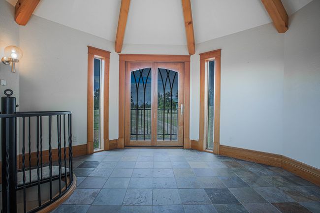 tower/turret above primary bedroom | Image 44