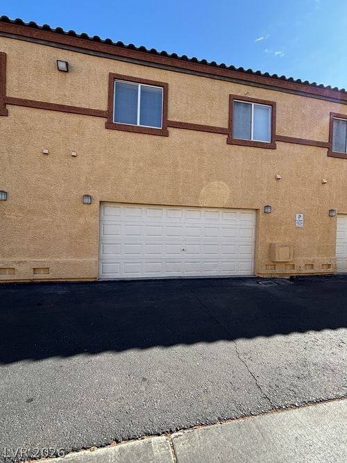 130-4915 E Russell Rd, Las Vegas, NV, 89120-2328 | Card Image