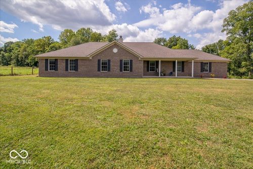 10302 County Road 10, Cloverdale, IN, 46120-8406 | Card Image