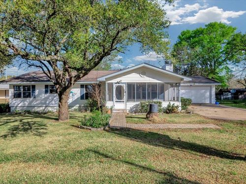 224 County Road 4674, Etoile, TX, 75944-6102 | Card Image