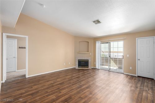 unit-2180-4730 E Craig Rd, Las Vegas, NV, 89115-1865 | Card Image