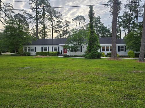 1102 S Dogwood Dr, Nashville, GA, 31639-2645 | Card Image