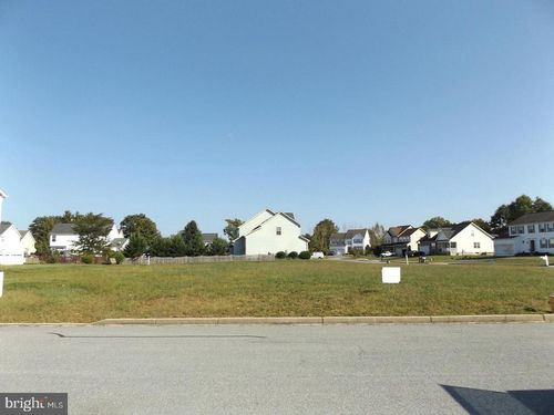 325 Mountaineers Way, EMMITSBURG, MD, 21727-9234 | Card Image