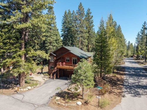 10265 Blue Jay Lane, Truckee, CA, 96161 | Card Image