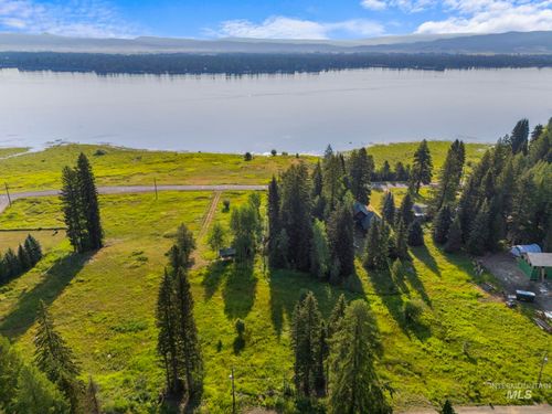 2267 W Mountain Rd, Donnelly, ID, 83615-5006 | Card Image