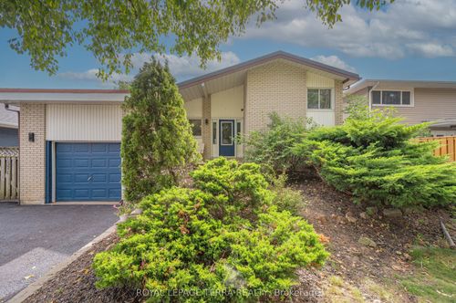 1571 Lewisham Dr, Mississauga, ON, L5J3R2 | Card Image