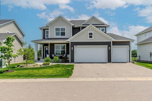 500 Sandhill Dr, Orono, MN, 55356-4403 | Card Image