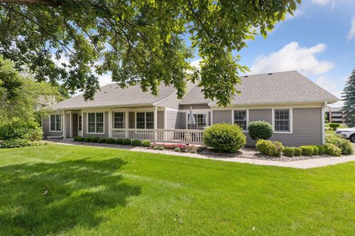 1731 Donegal Dr, Woodbury, MN, 55125-3352 | Card Image