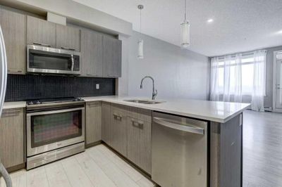 105 - 214 Sherwood Sq Nw, Condo with 1 bedrooms, 1 bathrooms and 1 parking in Calgary AB | Image 2