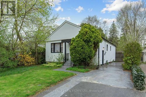 246 Burnett Avenue, Toronto (Lansing-Westgate), ON, M2N1V8 | Card Image
