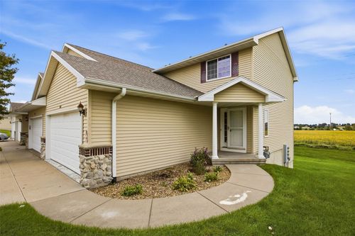 4468 Churchill Ct, Marion, IA, 52302-4726 | Card Image