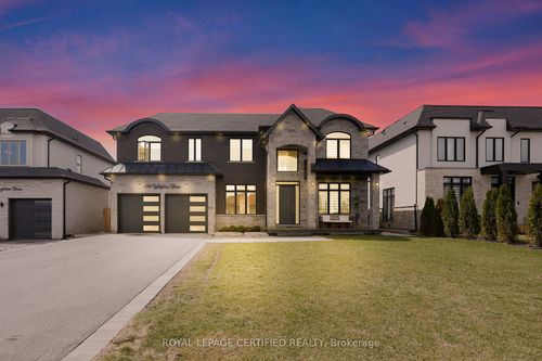 350 Weighton Dr, Oakville, ON, L6K2R4 | Card Image
