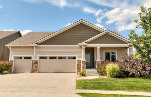 312 Ne Pinehurst Cir, Ankeny, IA, 50021-4780 | Card Image