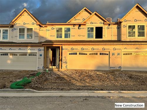 5083 Shepherds Gln, Willoughby, OH, 44094-3387 | Card Image