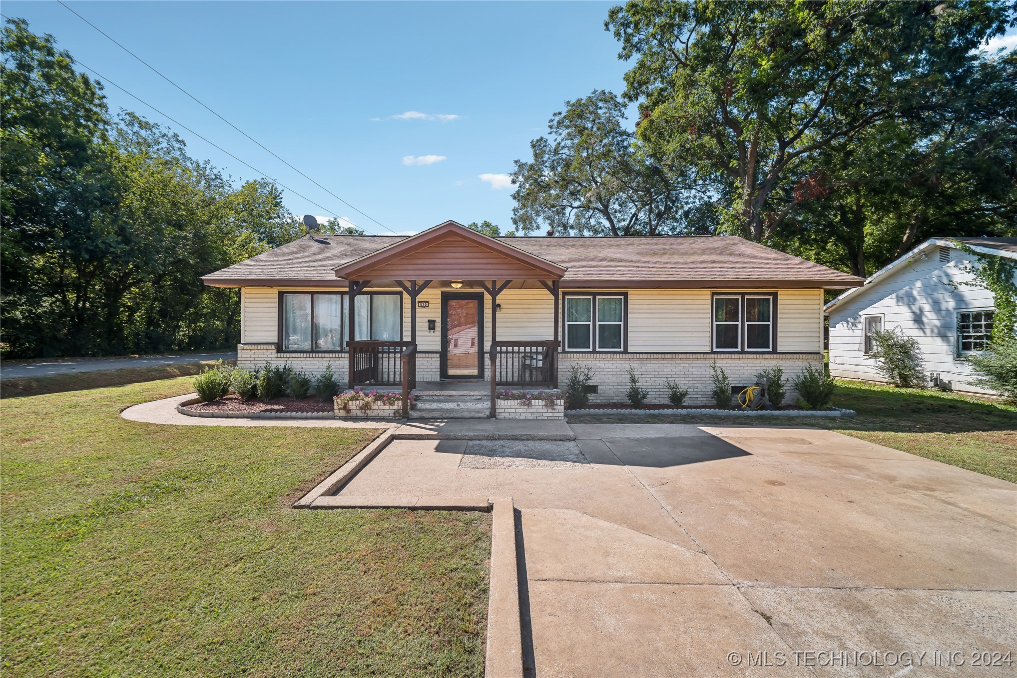 19th St, Okmulgee, OK 74447