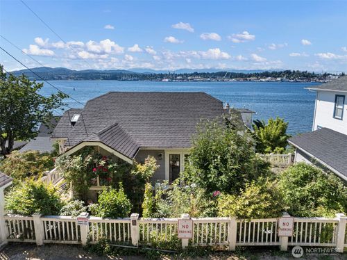 506 Perry Avenue N, Port Orchard, WA, 98366 | Card Image