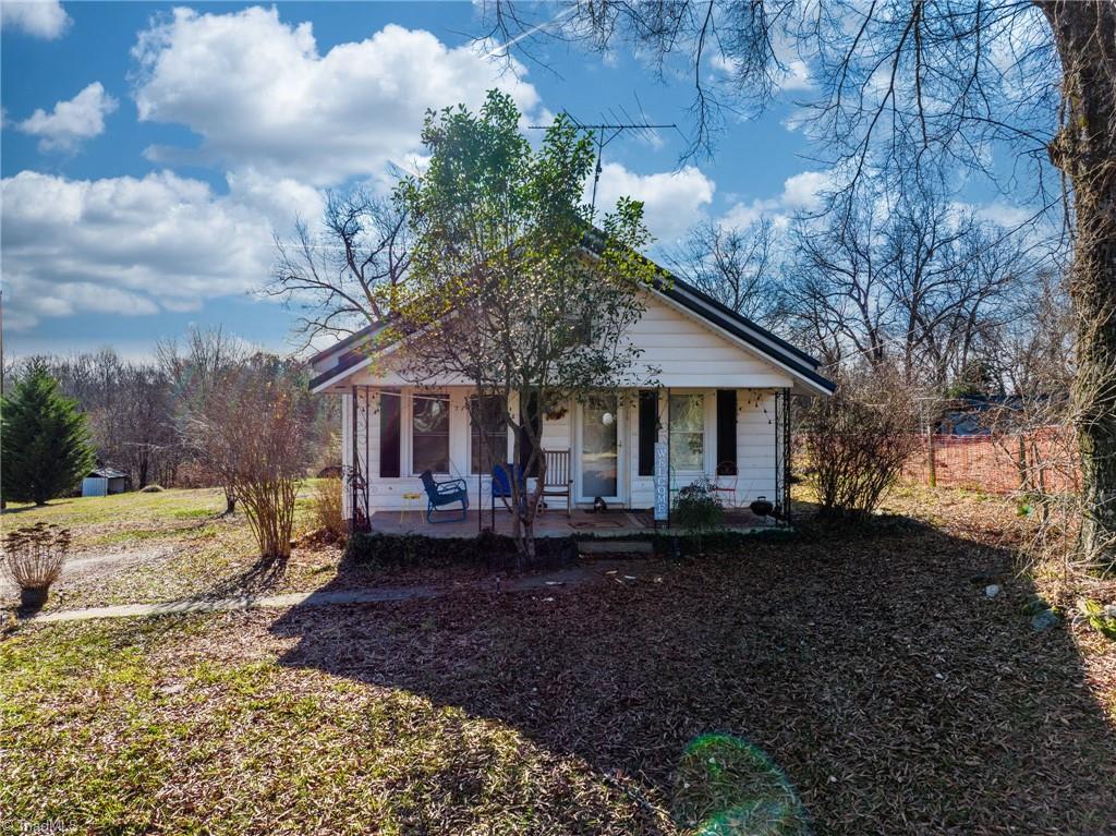 Lodge Hall Ct, Stony Point, NC 28678