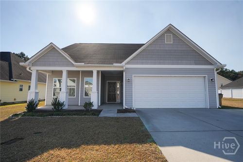 109 Savannah Ln, Richmond Hill, GA, 31324-7633 | Card Image