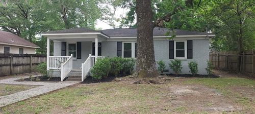 135 Dowling Ave, Walterboro, SC, 29488-3806 | Card Image
