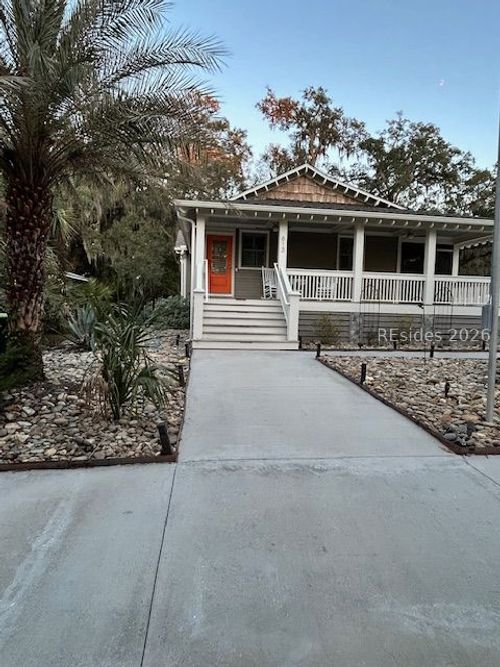 613 Arnold Dr, Beaufort, SC, 29902-4302 | Card Image