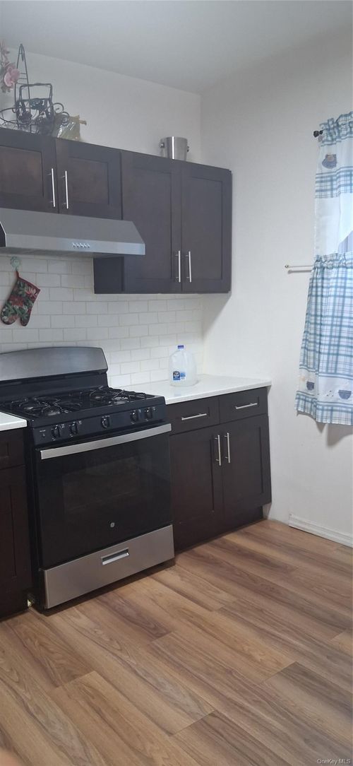 11450 Sutphin Boulevard, New York, NY, 11434 | Card Image