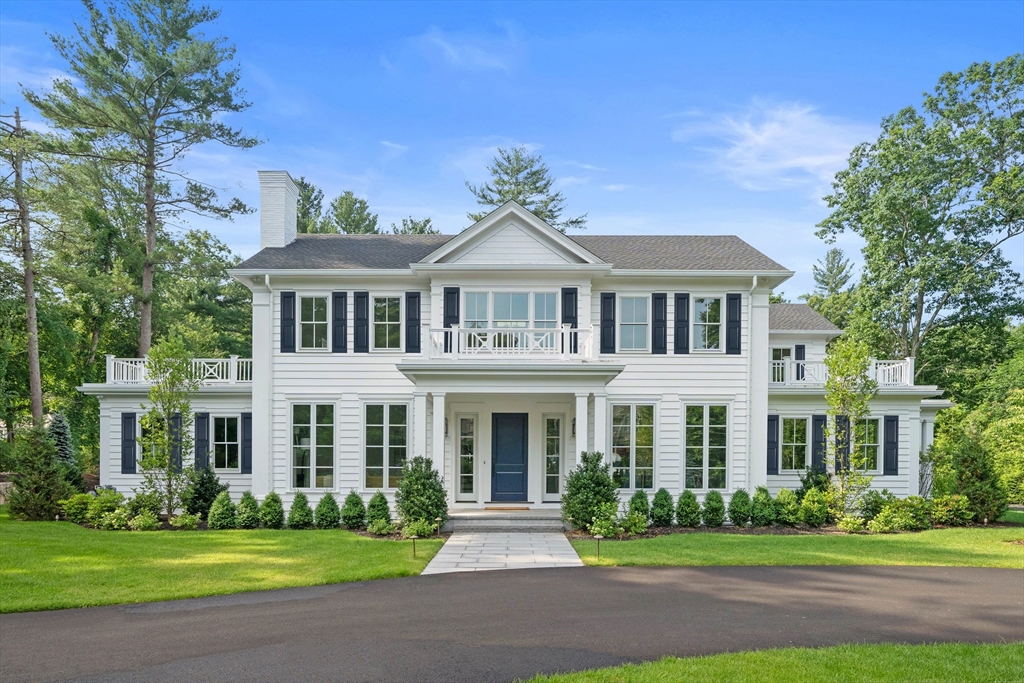 Livingston Rd, Wellesley, MA 02482
