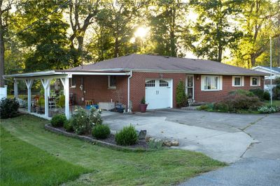 113 Clinton Avenue, House other with 3 bedrooms, 2 bathrooms and null parking in Saint Albans WV | Image 1