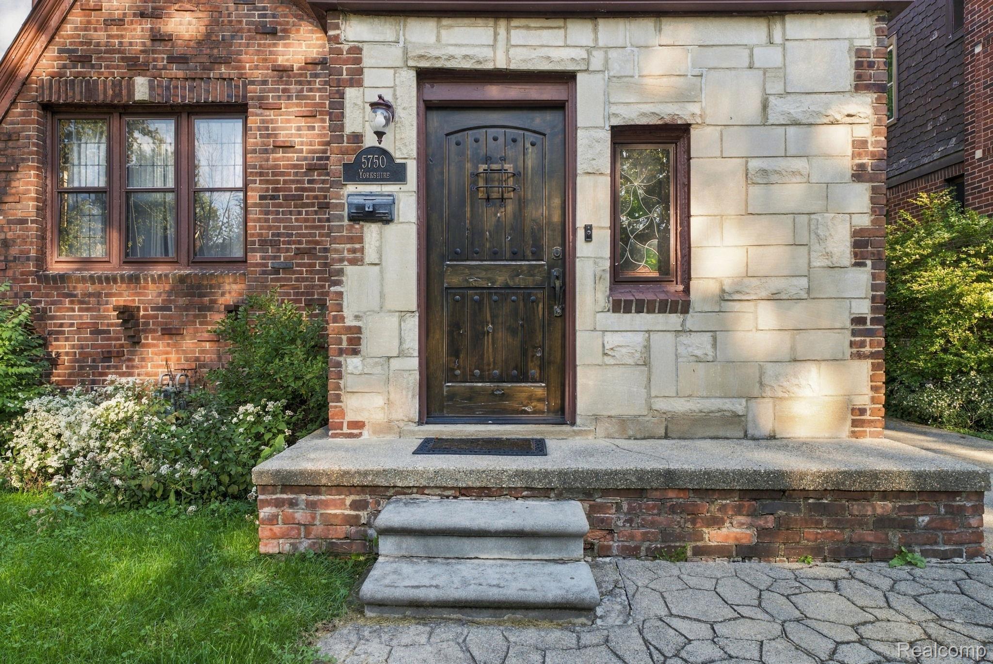 Residential in Detroit 4
