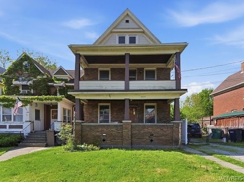 1427 Fort Ave, Niagara Falls, NY, 14303-1618 | Card Image