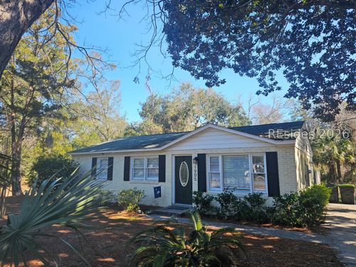 1905 Oconnell St, Beaufort, SC, 29902-3853 | Card Image