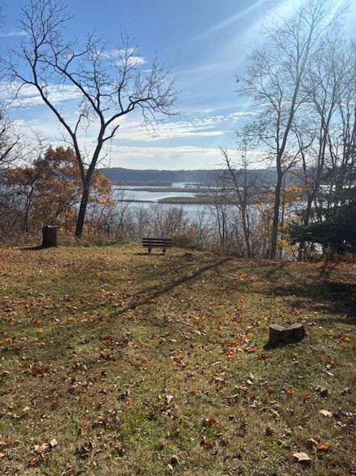 4793 Steiger Ln, POTOSI, WI, 53820-9740 | Card Image