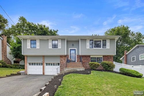 39 Tremont Terrace, Wanaque, NJ, 07465 | Card Image