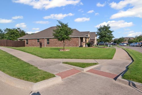 2904 Dominion St, Denton, TX, 76209-1572 | Card Image