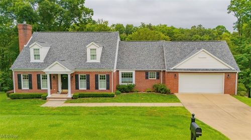 47731 Morningside Dr, Saint Clairsville, OH, 43950-8700 | Card Image