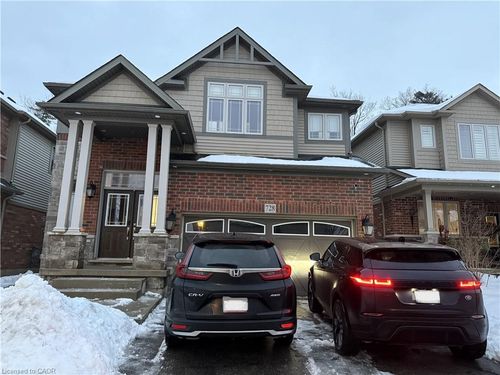 728 Robert Ferrie Dr, Kitchener, ON, N2R0B2 | Card Image