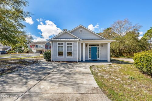 408 Risley Rd, Carolina Beach, NC, 28428-3978 | Card Image