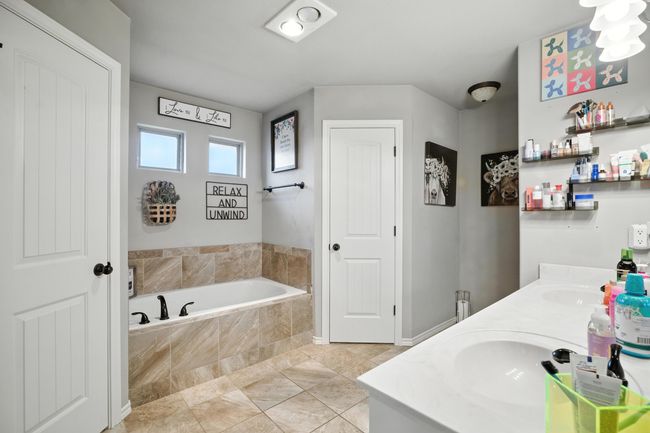 5209 Marshall St, House other with 3 bedrooms, 2 bathrooms and null parking in Lubbock TX | Image 14