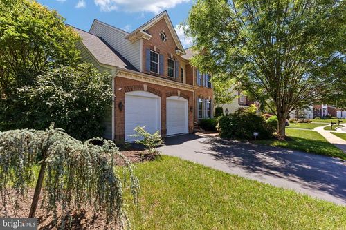 10601 Moselle Ct, MANASSAS, VA, 20112-2432 | Card Image