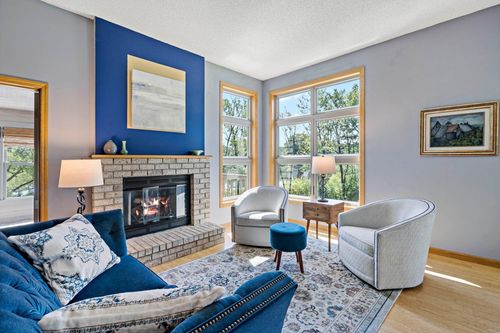 630 Sullivan Ln Ne, Columbia Heights, MN, 55421-1775 | Card Image