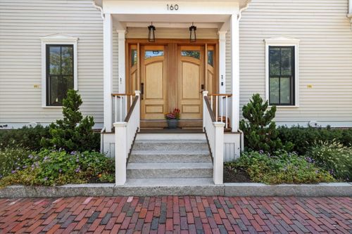 1-160 Norfolk St, Cambridge, MA, 02139-1832 | Card Image