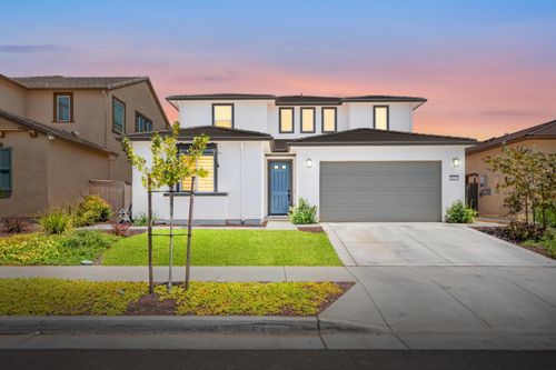 5672 Sailrock St, Sacramento, CA, 95835-2739 | Card Image