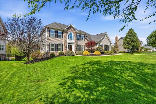 117 Trapp Rock Ln, Mars, PA, 16046-3143 | Card Image