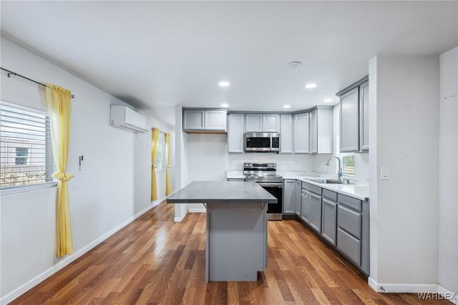 Kitchen | Image 13