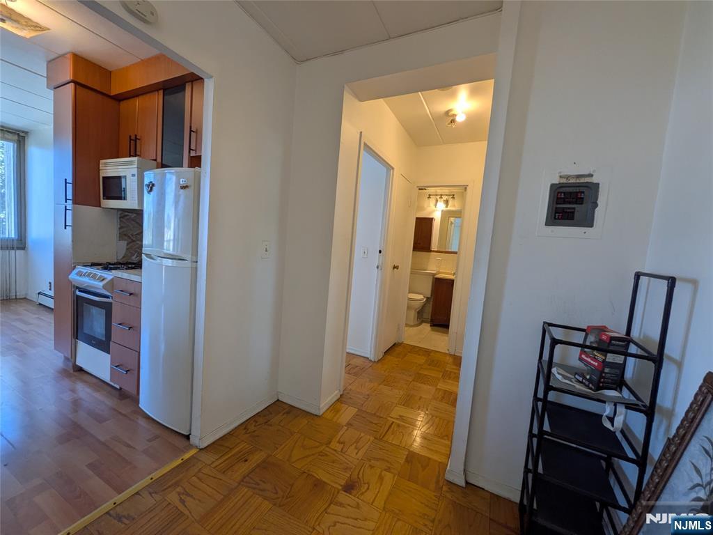 Residential Lease in Cliffside Park 5