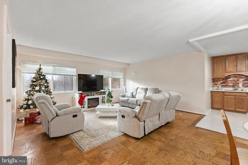 apt-313-a-1111 University Blvd W, SILVER SPRING, MD, 20902-3316 | Card Image