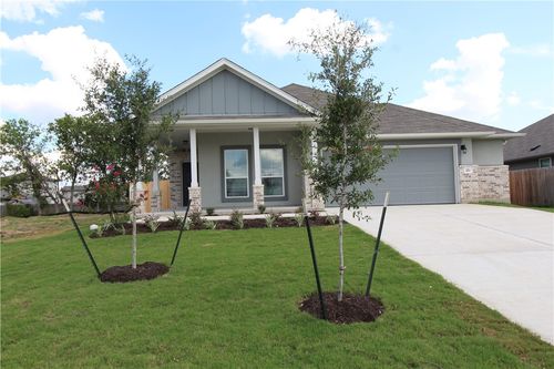 307 Silver Glen Dr, Kyle, TX, 78640-2720 | Card Image