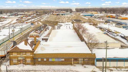 14290 Meyers Rd, Detroit, MI, 48227-3922 | Card Image