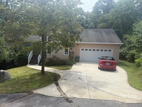 5-31 Lela Johnson Ln, Asheville, NC, 28803-8687 | Card Image